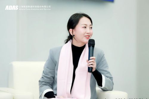 数据要素创新应用高峰论坛暨数喆数据西南总部成立大会在成都举行