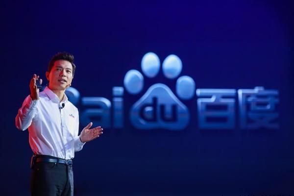 李彦宏：百度文心大模型推理成本已降至 1%！与三星、荣耀等达成合作